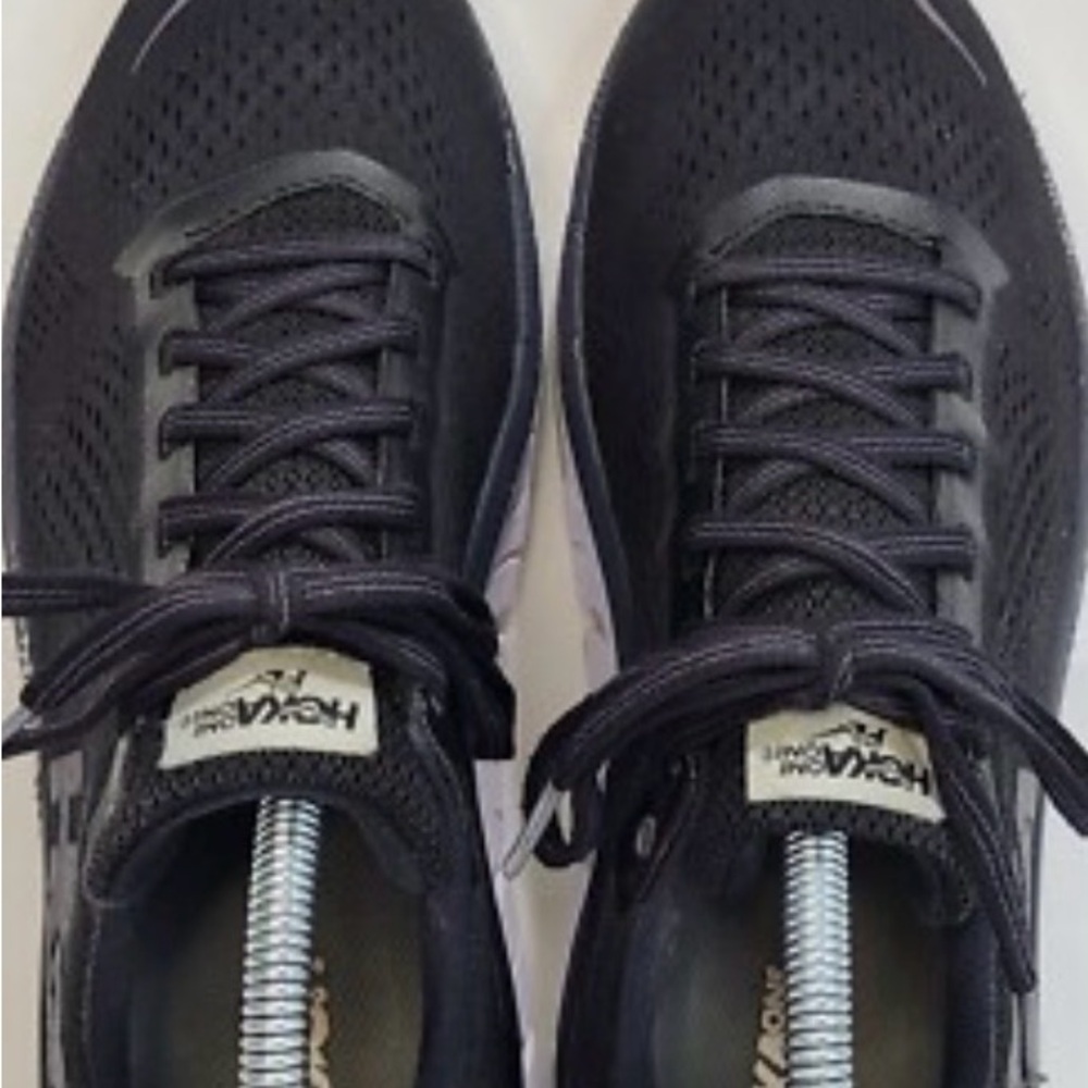 Hoka Black and White Athletic Trainer